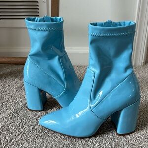 Steve Madden patent blue booties